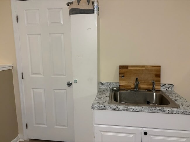 136 Stevens Dr in Stafford, VA - Building Photo - Building Photo