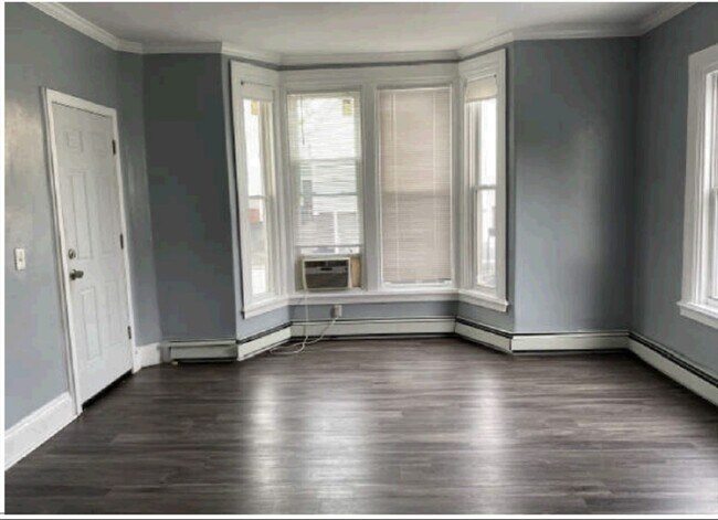 136 W Clifford St in Providence, RI - Building Photo - Building Photo
