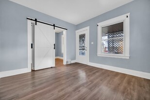 2826 E 124th St in Cleveland, OH - Building Photo