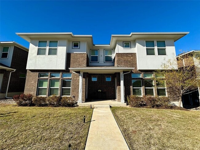 property at 605 W South St