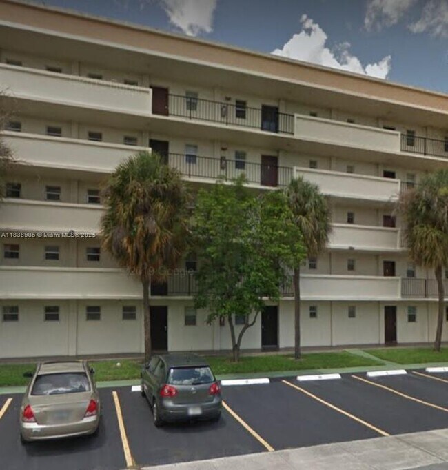 property at 220 SW 9th Ave