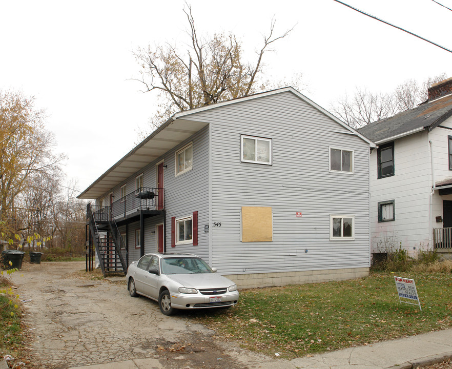 545 Kelton Ave in Columbus, OH - Building Photo