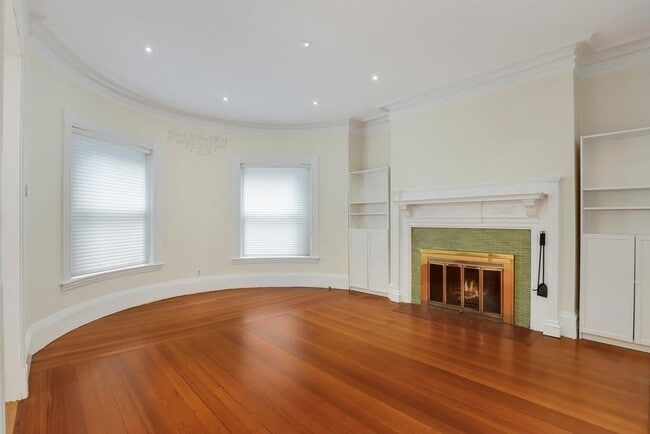 property at 119 Park St