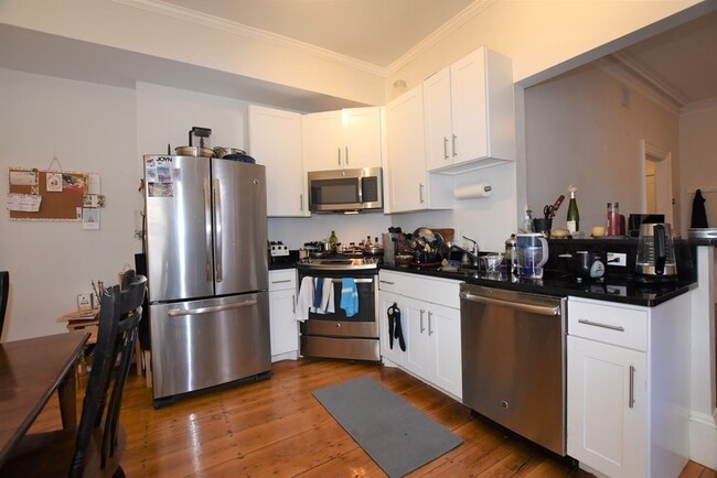 135 Otis St, Unit 1
