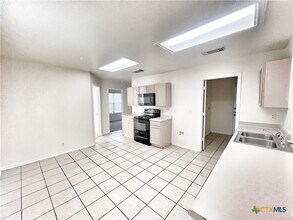 236 Alves Ln in New Braunfels, TX - Building Photo - Building Photo