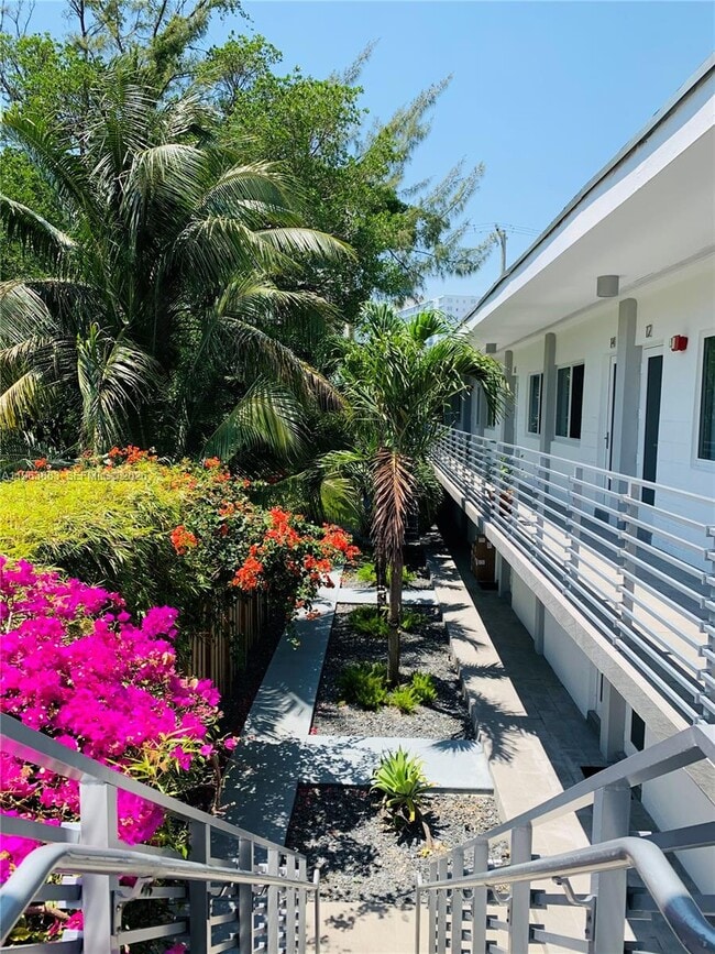 property at 942 Lenox Ave.