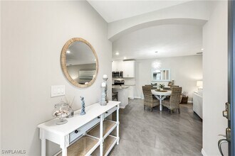 14551 Edgewater Cir in Naples, FL - Building Photo - Building Photo