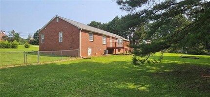 1308 Crumbley Rd in Mcdonough, GA - Building Photo - Building Photo