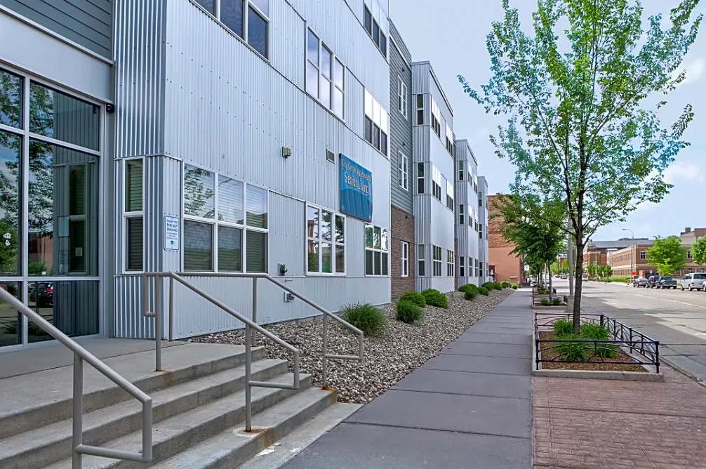 City Center Apartments in Sioux Falls, SD - Building Photo