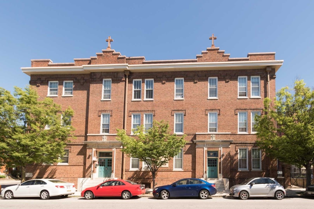 Peabody Apartments in Baltimore, MD - Building Photo