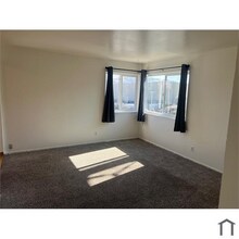 490 Talbert St-Unit -203 in Daly City, CA - Building Photo - Building Photo