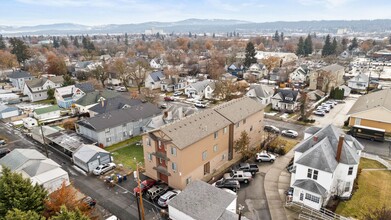 911 E Nora Ave in Spokane, WA - Building Photo - Building Photo