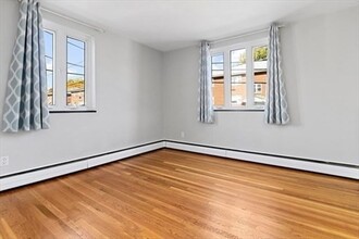 38 Carey Ave, Unit #1 in Watertown, MA - Building Photo - Building Photo