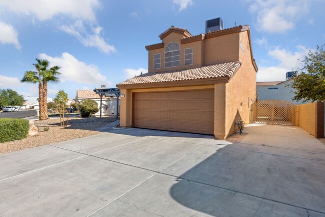 7056 Harbor View Dr in Las Vegas, NV - Building Photo - Building Photo