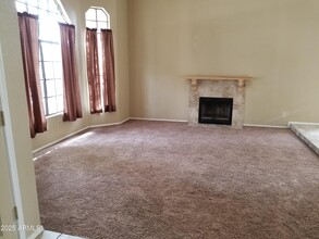 7021 W Kimberly Way in Glendale, AZ - Building Photo - Building Photo