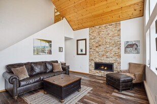 51 Dakota Ln in Woodland Park, CO - Building Photo