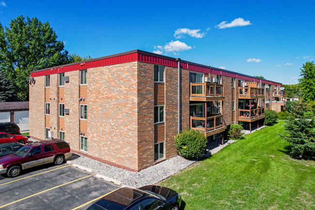 Silver Leaf South Fargo in Fargo, ND - Foto de edificio - Building Photo