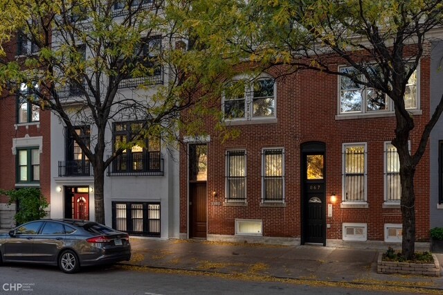 869 N La Salle Dr in Chicago, IL - Building Photo