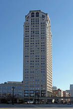 Broderick Tower in Detroit, MI - Building Photo - Building Photo