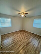 3305 Ethelwood Dr in Louisville, KY - Building Photo - Building Photo