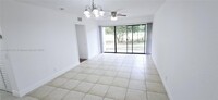 1581 Balfour Point Dr, Unit B in West Palm Beach, FL - Foto de edificio - Building Photo