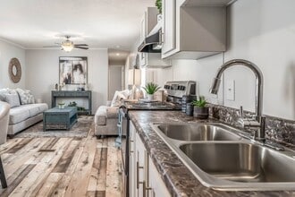 1548 Delmar Dr in Prattville, AL - Building Photo - Building Photo