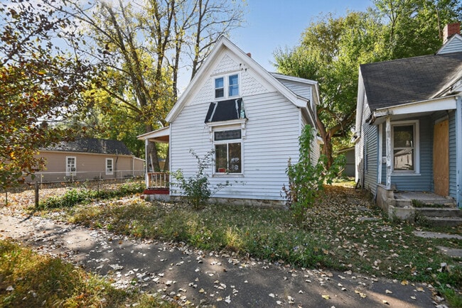 1522 W Widenham St in Peoria, IL - Building Photo - Building Photo