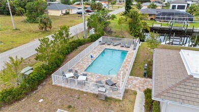 5126 Coronado Pkwy in Cape Coral, FL - Building Photo - Building Photo
