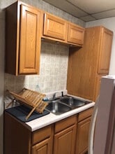 60 W Main St, Unit Apt 1 in Platteville, WI - Building Photo - Building Photo