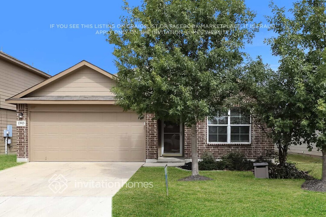 13915 Joplin Ter in San Antonio, TX - Foto de edificio