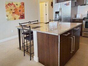 1813 E Jarvis St in Shorewood, WI - Building Photo - Building Photo