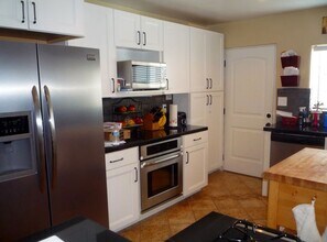 338 N Grant St in Oceanside, CA - Building Photo - Building Photo