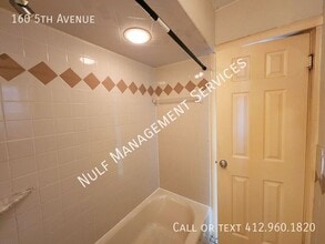 160 5th Ave in Rankin, PA - Building Photo - Building Photo