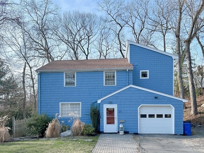 property at 27 Rockville Ave