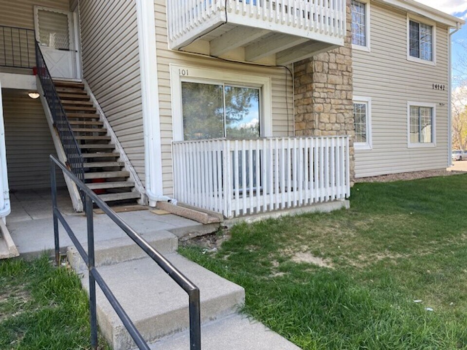 14142 E Colorado Dr in Aurora, CO - Building Photo