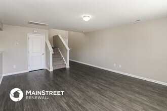 12978 Hill Pine Rd in Midland, NC - Foto de edificio - Building Photo