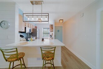 13827 Mission Oaks Blvd in Seminole, FL - Building Photo - Building Photo