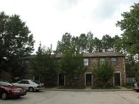 4910 Cotton Row in Huntsville, AL - Building Photo