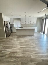 1550 Wrentree Way in Hemet, CA - Building Photo - Building Photo