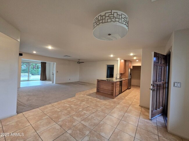 property at 5816 E Hearn Rd