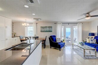 5280 Coquina Key Dr SE in St. Petersburg, FL - Building Photo - Building Photo