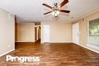 712 Fieldstone Dr photo'