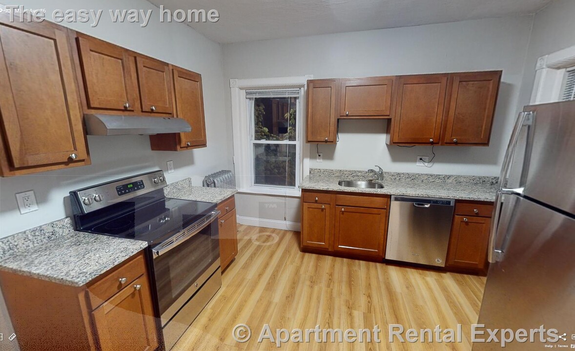 900 Massachusetts Ave in Cambridge, MA - Building Photo
