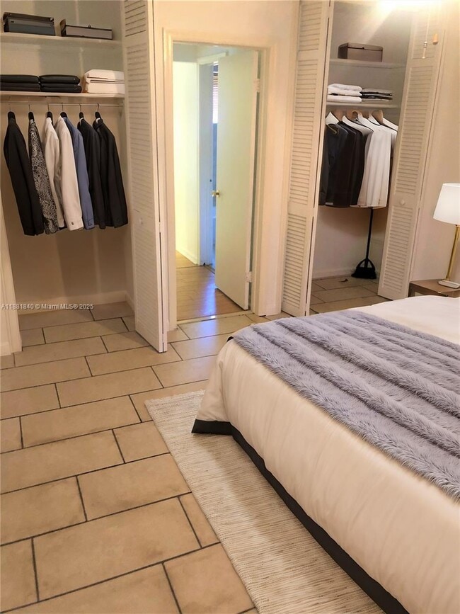 2236 Jackson St in Hollywood, FL - Building Photo - Building Photo