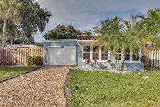 1237 SW 28th St in Fort Lauderdale, FL - Building Photo - Building Photo