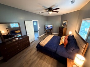 910 N Rocheblave St in New Orleans, LA - Building Photo - Building Photo