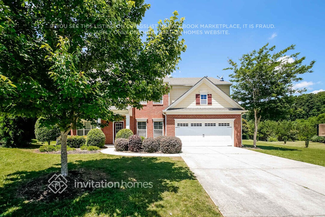 505 Lakeside View in Fairburn, GA - Building Photo