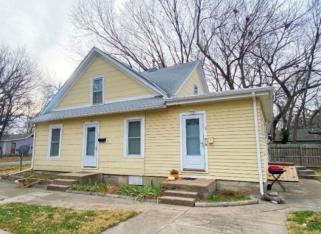 property at 900 Colorado St