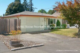 7021 SE 69th Ave in Portland, OR - Building Photo