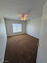 6495 Clara Bow Ave in Las Vegas, NV - Building Photo - Building Photo